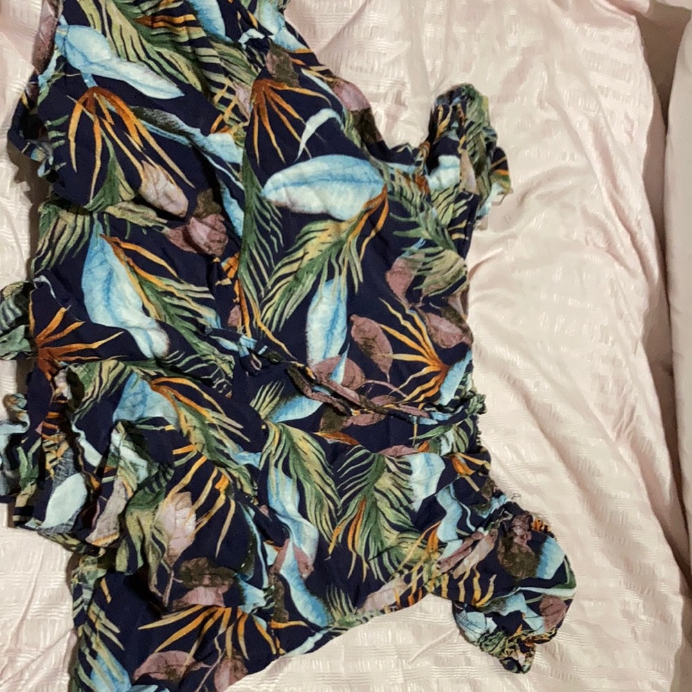 Cute off the shoulder tropical print top